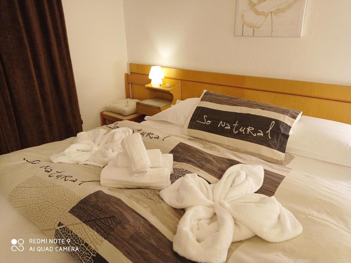 Mini hotel Quincinetto Bagian luar foto